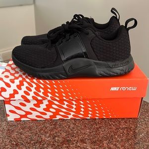 W Nike Renew In-Season TR-10